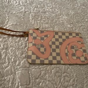 Authentic Damier azur Tahitienne wristlet.
